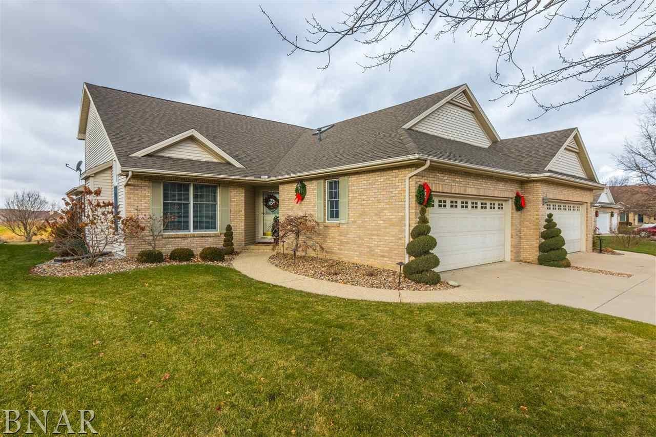 13 Lone Oak Court, Bloomington $220,000